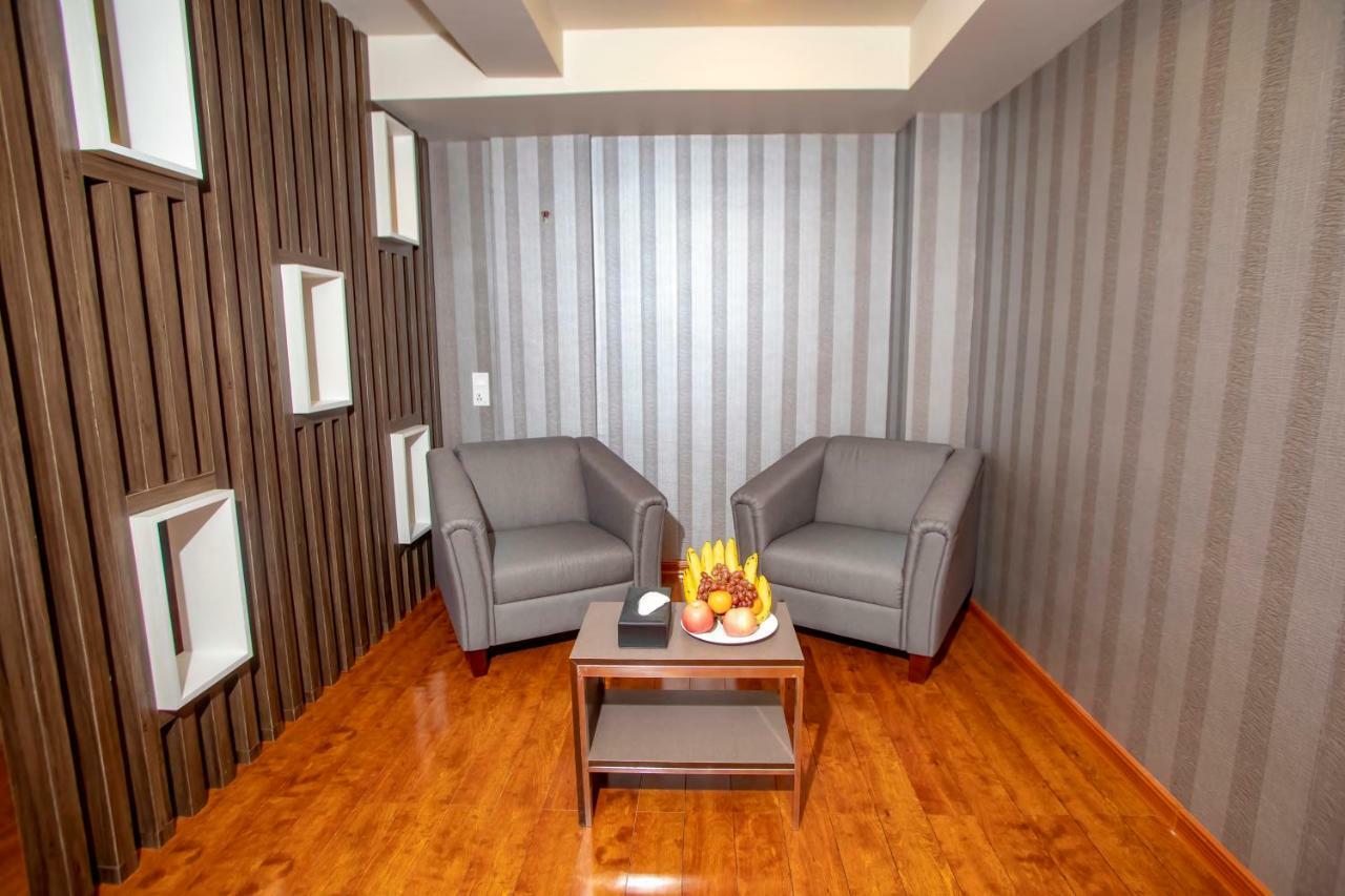 Prestige Residences At Golden Valley By Grand United Hospitality Янгон Экстерьер фото