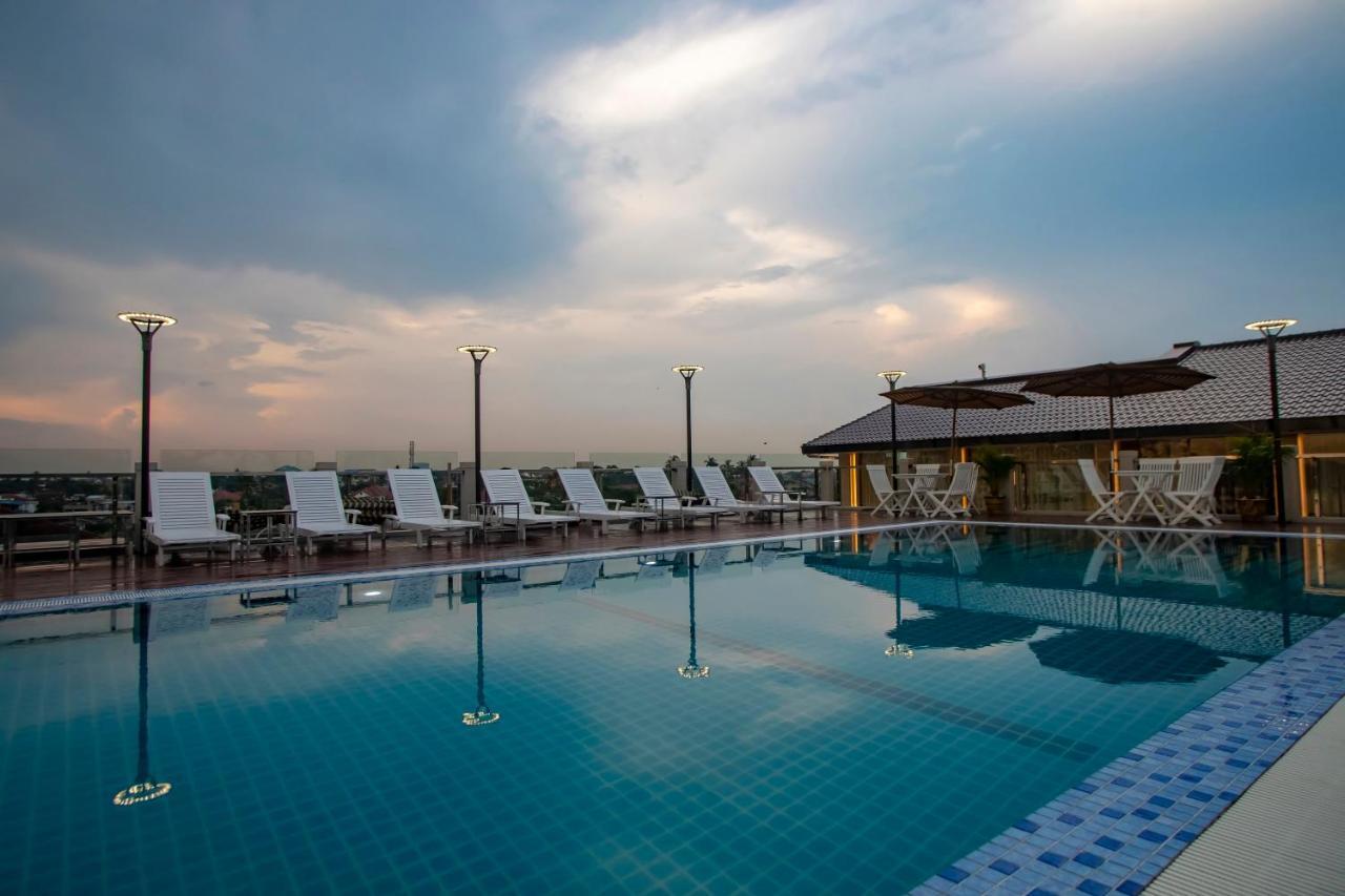 Prestige Residences At Golden Valley By Grand United Hospitality Янгон Экстерьер фото