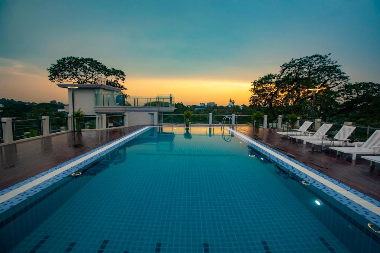 Prestige Residences At Golden Valley By Grand United Hospitality Янгон Экстерьер фото
