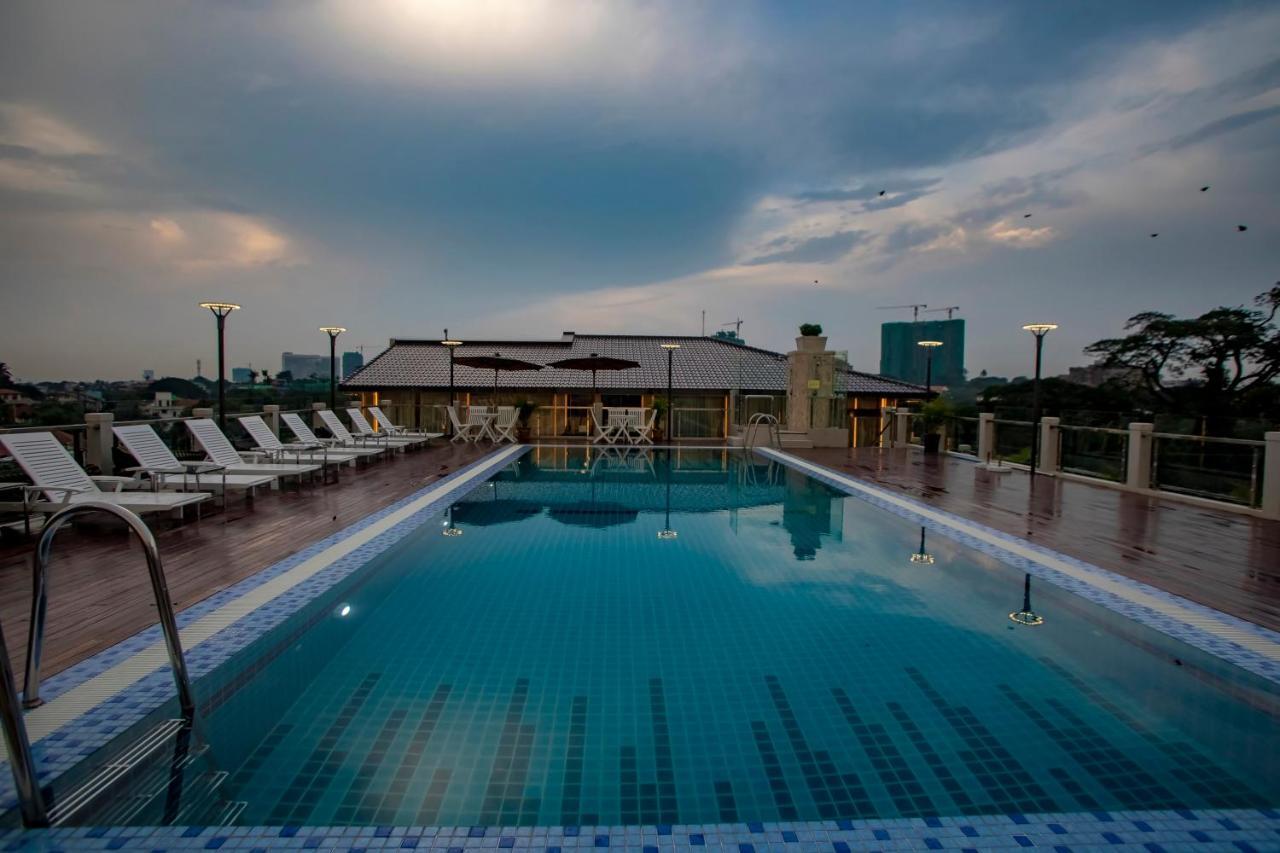Prestige Residences At Golden Valley By Grand United Hospitality Янгон Экстерьер фото