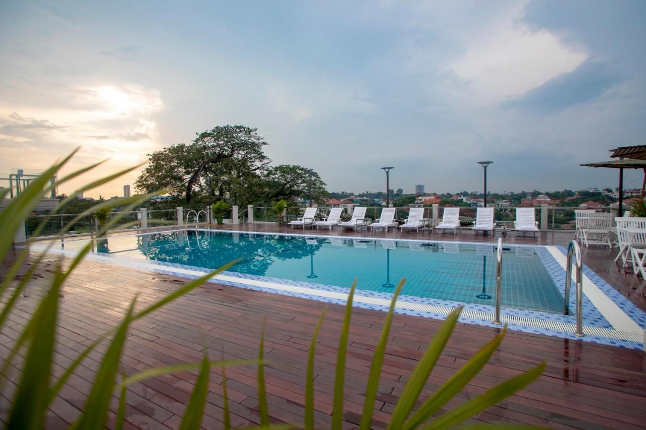 Prestige Residences At Golden Valley By Grand United Hospitality Янгон Экстерьер фото